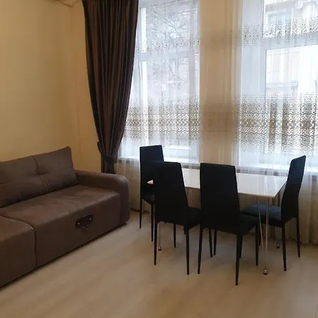 公寓 Апартаменти У Центрі, Біля Парку Шевченко & Shevchenko Park Comfort Apart